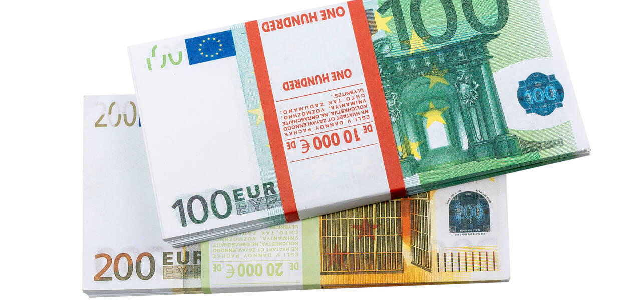 Penguatan US Dollar Beresiko Pada Euro